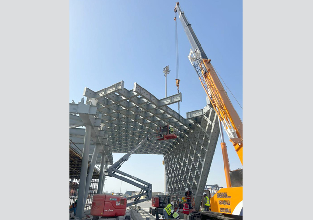 Al-Usaimi fabricated and erected two super gate stations of the Red Sea Gate Terminal at Jeddah Islamic Port.